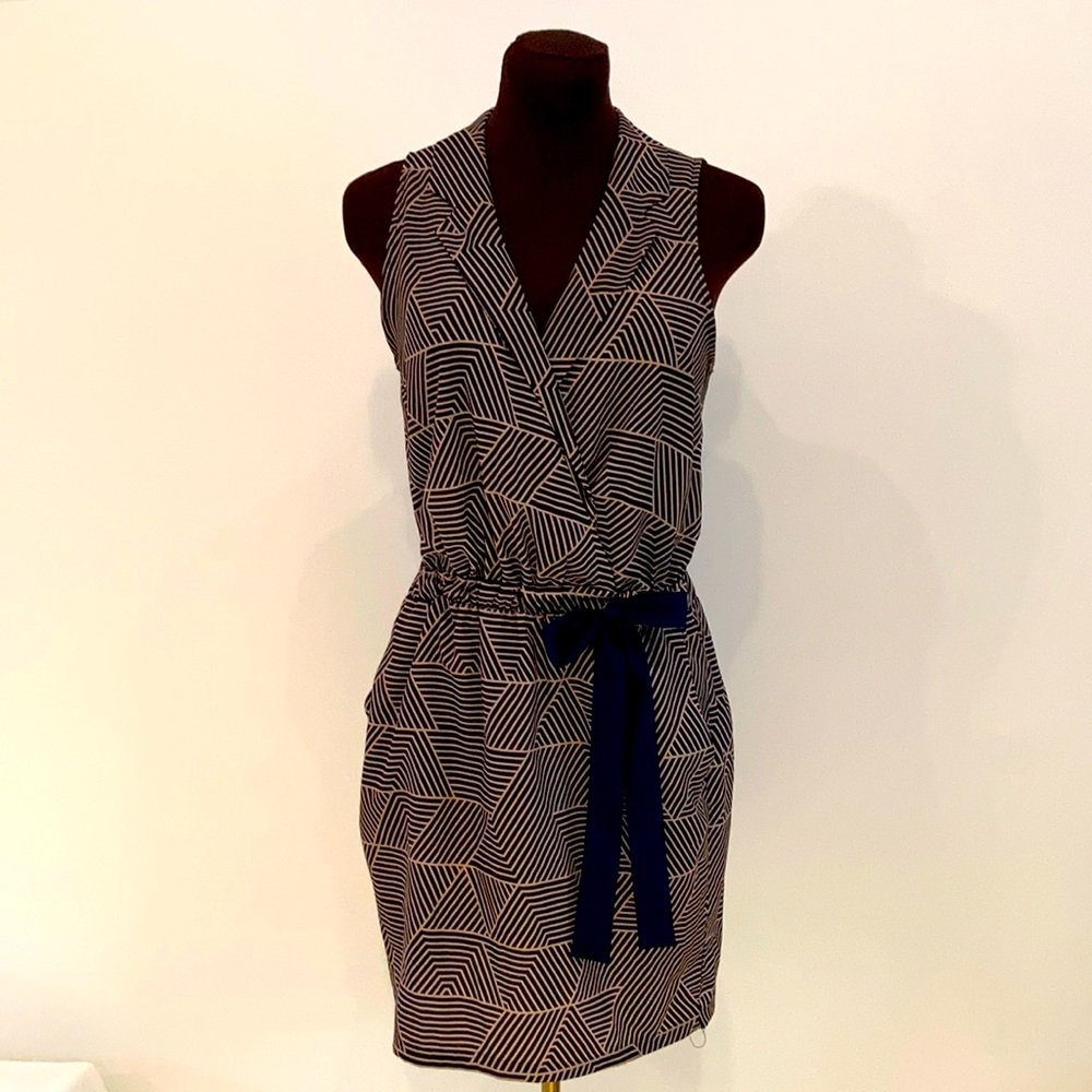 Peppermint classic dress size small